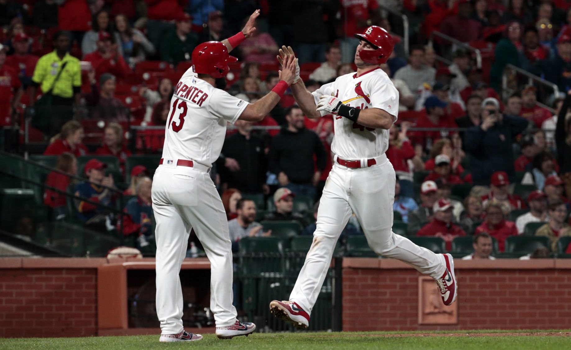 Cardinals open four games against Pirates
